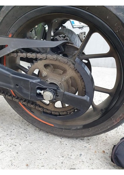 Moto SR250, NK250 Zincir Koruma Aparatı, Çelik ve Plastik, Kolay Montaj