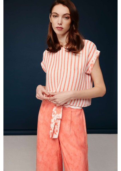 Kadın Somon Çiçek Desenli Çizgili Viskon Gömlek Pantolon 2'li Pijama Takımı 30006 fiyatları