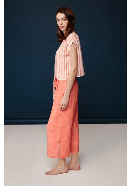 Kadın Somon Çiçek Desenli Çizgili Viskon Gömlek Pantolon 2'li Pijama Takımı 30006 modelleri