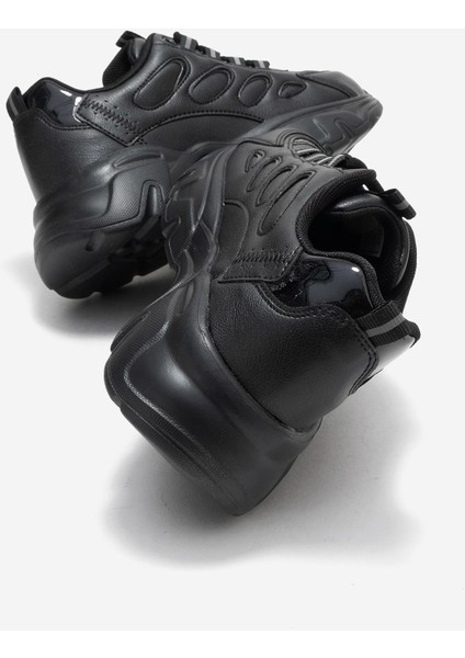 Yan Halka Desenli Kadın Spor Ayakkabı Siyah Siyah fırsatları