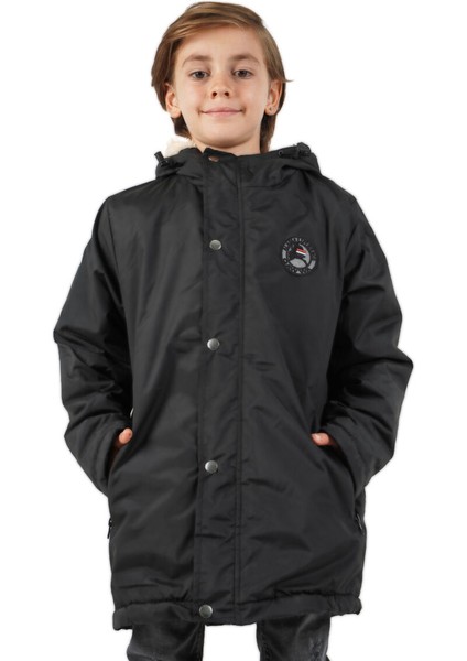 İçi Kürklü Su ve Rüzgar Geçirmez Erkek Çocuk Mont