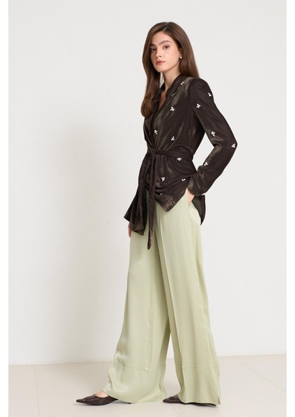 Haki Taş ve Yaka Detaylı Bağlamalı Ceket modelleri