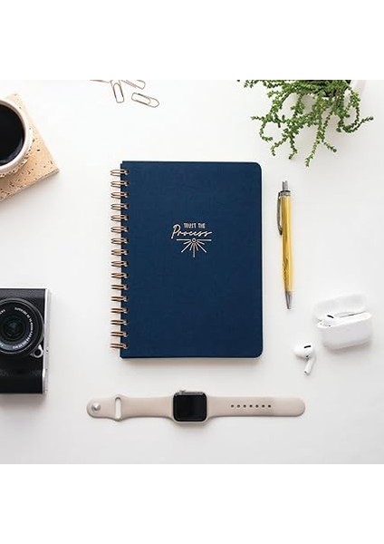 A5 Spiralli Sert Kapak Keten Noktalı Tarihsiz Not Defteri Lacivert modelleri