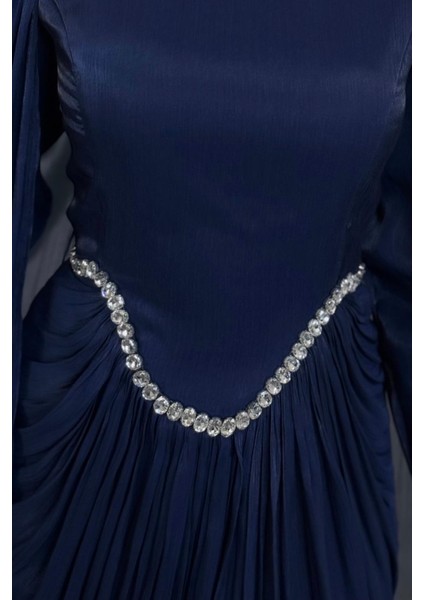 Maelis Beli ve Boynu Taşlı Abiye Lacivert fırsatları