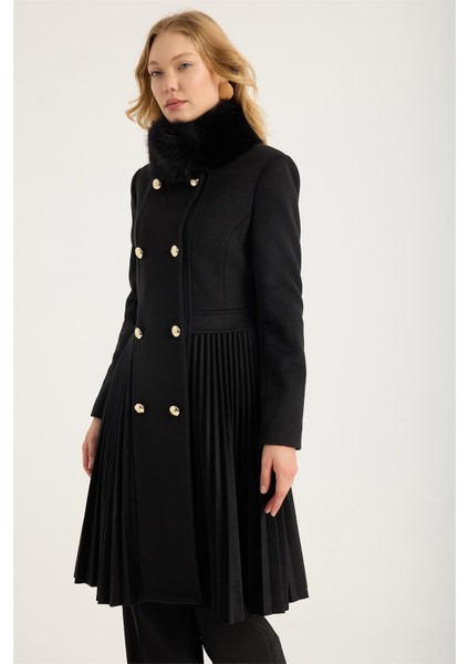 Dik Yaka Kürklü 8 Düğme Pliseli Kaban modelleri