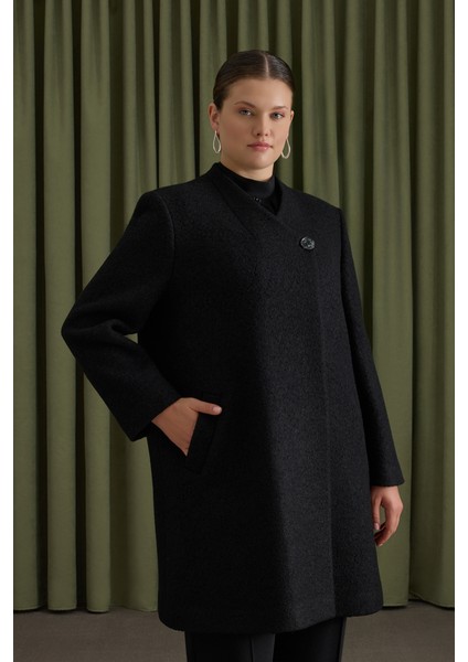 Yün Içerikli Manto