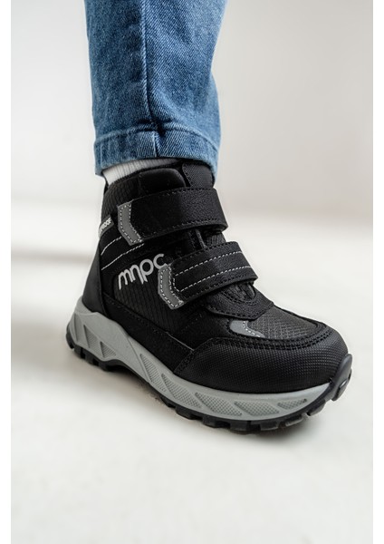 Erkek Çocuk Siyah Su Geçirmez Anatomik Günlük Bot