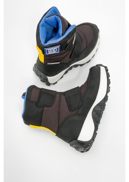 Erkek Çocuk Siyah Su Geçirmez Anatomik Günlük Bot