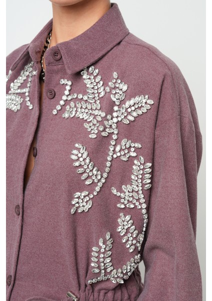 Kadın Taş Işlemeli Belden Bağlamalı Düz Renk Uzun Tesettüre Uygun Ceket modelleri