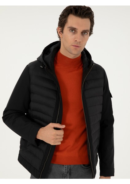 Erkek Siyah Ince Kapitone Kapüşonlu Mont 50292323-VR046 modelleri