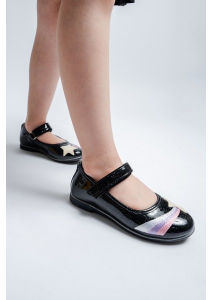 Kız Çocuk Siyah Yıldızlı Günlük Babet