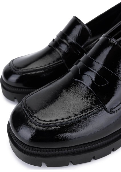 Kadın Hakiki Deri Siyah Rugan Topuklu Ayakkabı 1161 529 Bn Ayk SK25-26 Sıyah Krsk Rgn modelleri