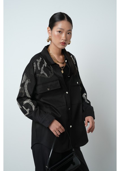 Kadın Çift Cepli Önü Boncuk Işlemeli Düz Renk Gömlek modelleri