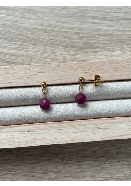 Yakut Taşı Çelik Top Küpe El Yapımı fiyatları