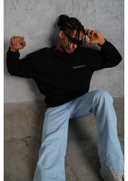 Erkek Oversize Sweatshirt – Siyah Renk | Ön ve Sırt Baskılı, Üç Iplik Içi Pamuklu Kumaş, Rahat Kalıp, Ribanalı Kışlık Sweat | Winagain Polizei Serisi - Siyah modelleri