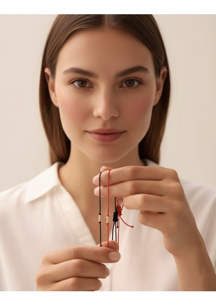 14 Ayar Altın Üç Dorika Kırmızı Ipli Bileklik fiyatları