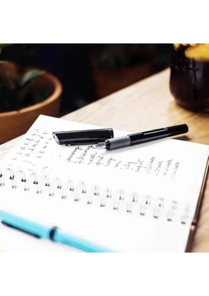 93401 Kaligrafi Dolmakalem Siyah M Uç modelleri