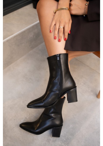 Chen Siyah Küt Burun Topuklu Bot fırsatları