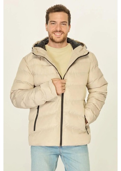 İçi Astarlı Su ve Rüzgar Geçirmez Cepli Kapüşonlu Erkek Mont