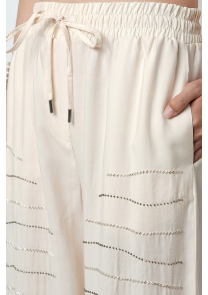 Kadın Yatay Şerit Taş Işlemeli Düz Renk Beli Lastikli Bol Paça Pantolon fırsatları