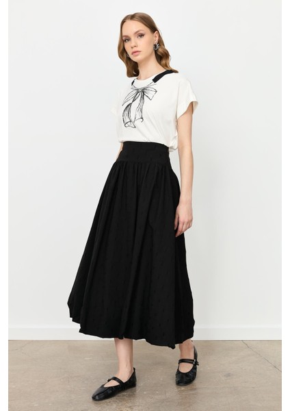Nakış Detaylı Uzun Balon Etek-Siyah