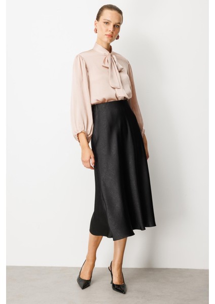 Beli Lastikli Saten Görünüm Etek-Siyah modelleri