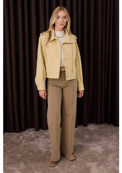 Kısa Pileli Ceket Tereyağ Sarısı modelleri