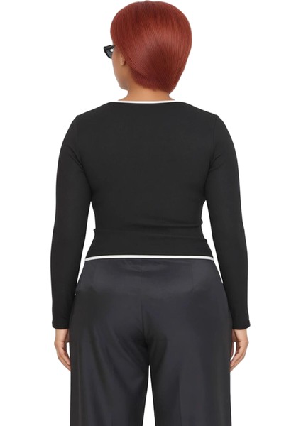 Kadın Uzun Kollu Fermuarlı Bluz Vücuda Oturan Kesim Esnek Örme Crop Model Kontrast Biye Detayları modelleri