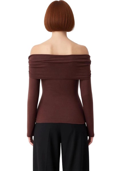 Kadın Büzgü Detaylı Carmen Yaka Fitted Uzun Kollu Örme Bluz Kaliteli Şık Rahat Modern Zarif modelleri