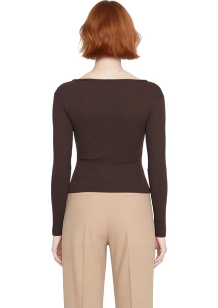 Kadın Moda Şık Regular Kruvaze Yaka Slim Kalıp Örme Fitted Vücuda Oturan Yaka Kol Fitilli Esnek Bluz modelleri