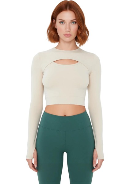 Kadın Crop Bisiklet Yaka Fitted Kalıp Örme Koyu Pencere Cut Out ve Baş Parmak Delik Spor Üst Bluz fiyatları