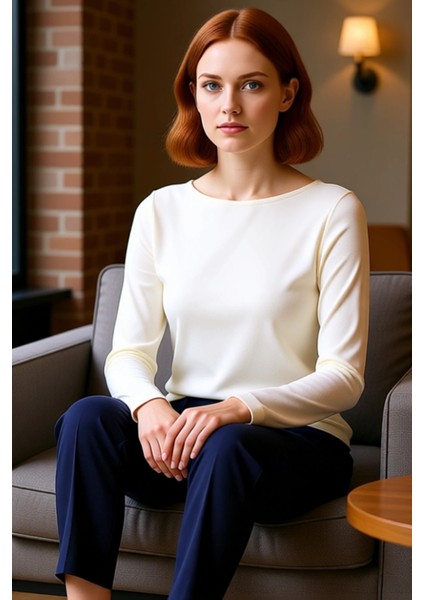 Kadın Vücuda Oturan Kayık Yaka Uzun Kollu Esnek Örme Tişört Kaliteli Şık Rahat Modern Zarif