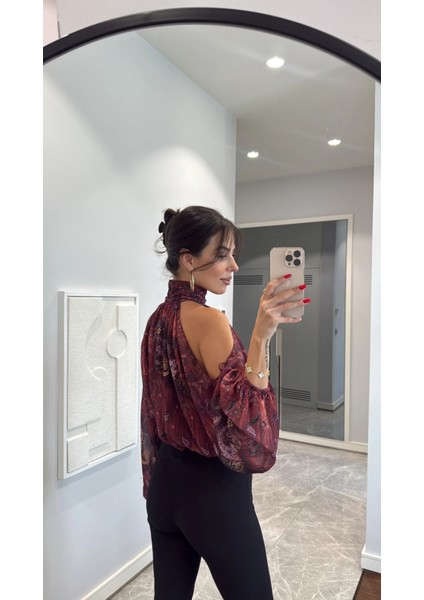 Desenli Düşük Omuzlu Belden Lastikli Şifon Bluz fiyatları