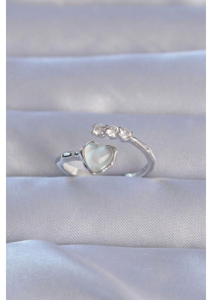 Bfs Pirinç Gümüş Renk Zirkon Taşlı Sedefli Kalp Model Ayarlanabilir Yüzük