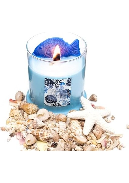 Büyük Üfleme Cam Balık Dekorlu Açık Mavi Mediterian Kokulu Vegan Mum (380 Gr) modelleri