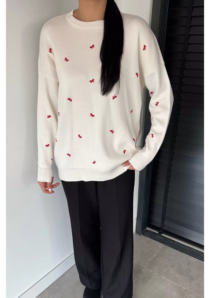 Kadın Kurdele Nakışlı Triko Kazak (M-L-Xl Uyumludur) P-00018883 fiyatları