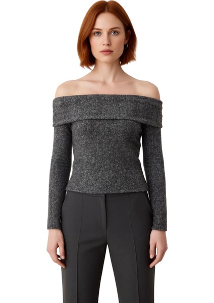 Kadın Fitted Carmen Yaka Düşük Omuzlu Uzun Kollu Örme Bluz Kaliteli Şık Rahat Modern Zarif