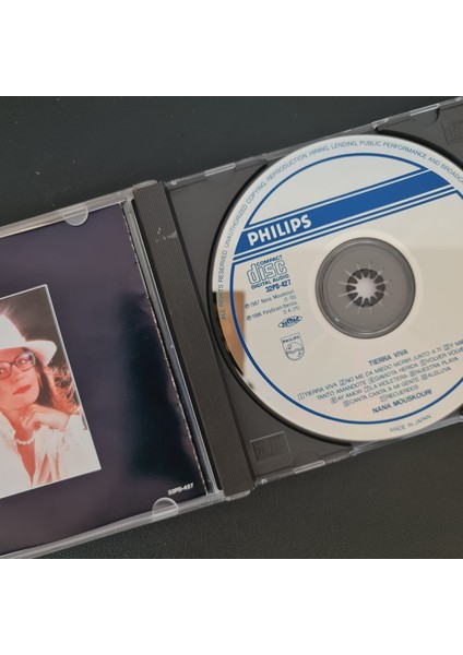 Nana Mouskouri – Tierra Viva modelleri