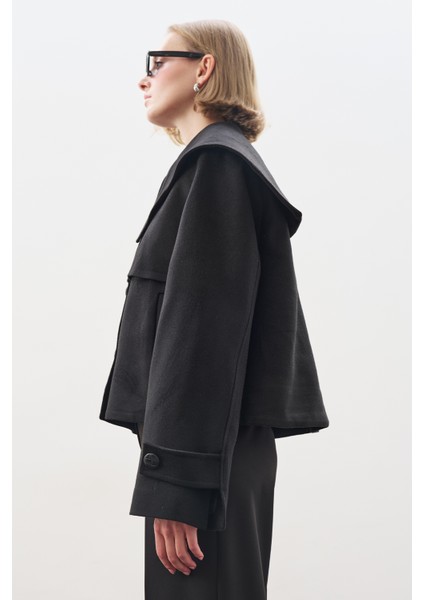 Düğme Detaylı Kaşe Ceket Siyah fırsatları