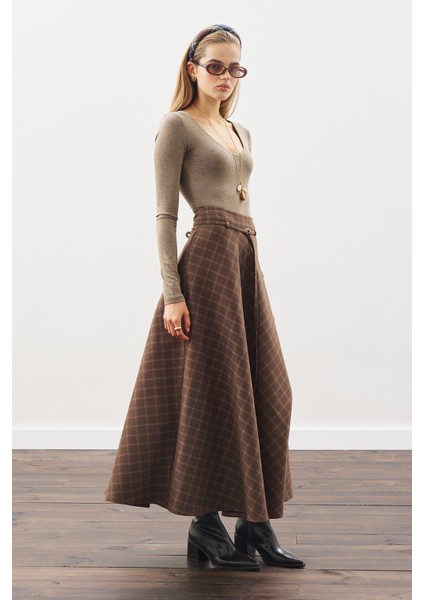Ekose Desenli Geniş Etek Kahverengi fırsatları