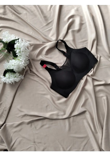 Balensiz Çıkarılabilir Pedli Dikişsiz Tül Detaylı Lazer Sütyen