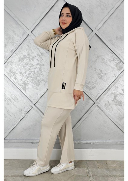 Kadın Kapüşonlu Arma Detaylı Tesettür Takım