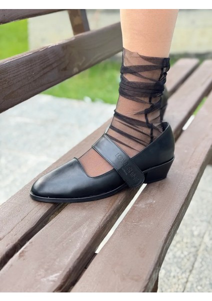 Alvesta Büyük Numara Ahşap Ökçeli Bantlı Kadın Ayakkabı Şık ve Rahat Stil