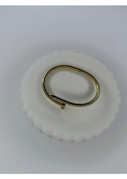 Çivi Detaylı Gold Kelepçe fiyatları