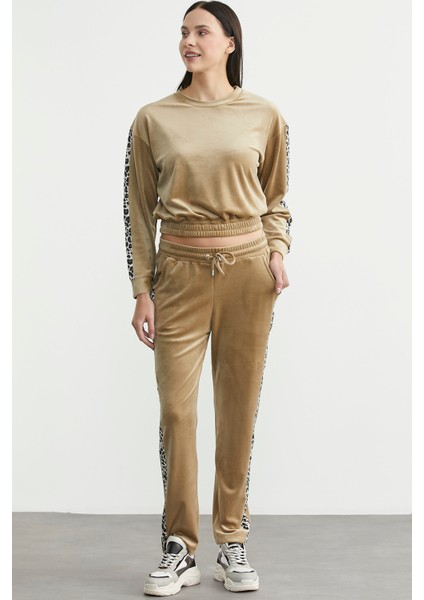 Leopar Kombinli Kadife Eşofman Takım - Vizon modelleri