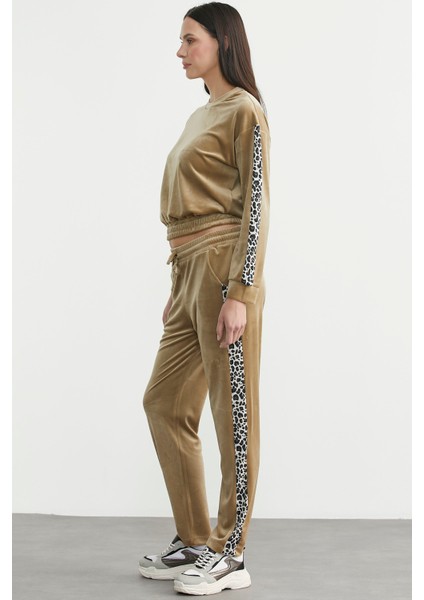 Leopar Kombinli Kadife Eşofman Takım - Vizon indirimleri