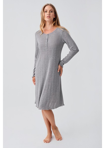 Uzun Kollu Düğmeli Ajurlu Esnek Pamuklu Kısa Gecelik 18107