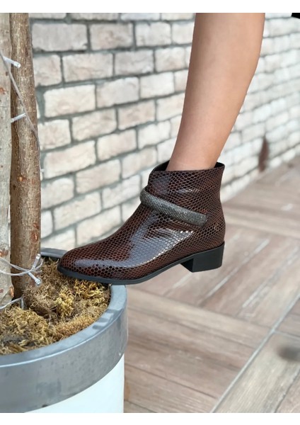 Lusso Kroko Taş Tokalı Büyük Numara Kadın Ayakkabı Şık ve Zarif Topuklu Model modelleri