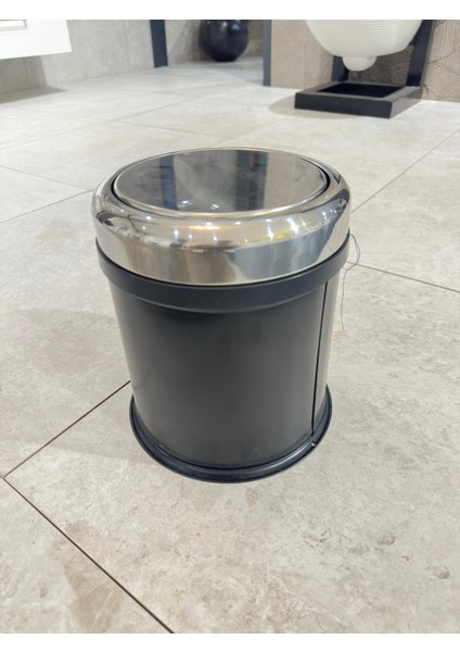 Çöp Kovası Pratik Kapak Siyah 32543 5 Lt