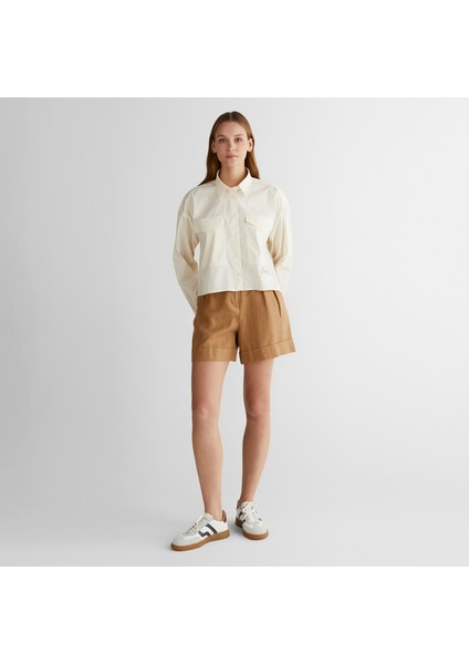 Kadın Krem Klasik Yaka Logolu Gömlek modelleri